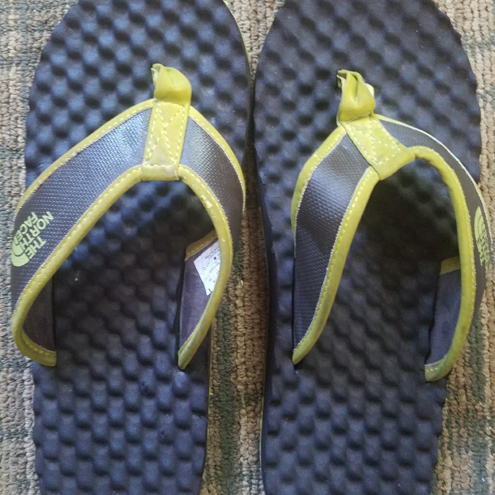 North Face sandals size 8 men